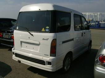 2003 Daihatsu ATRAI7 Pictures