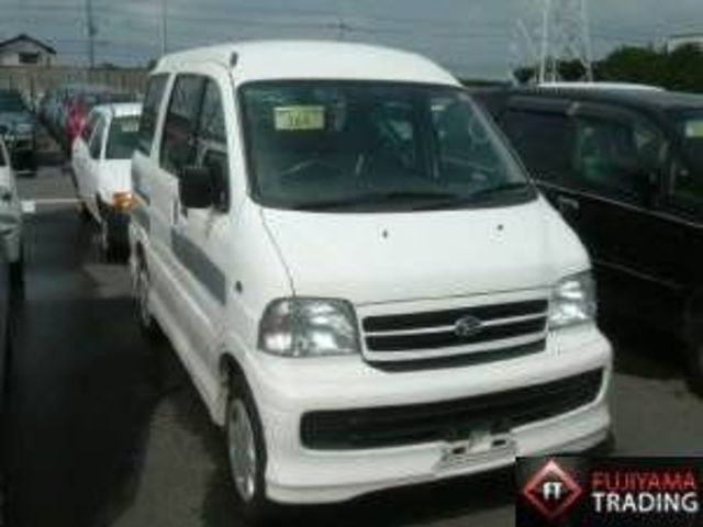 2004 Daihatsu ATRAI7