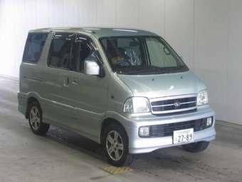 2004 Daihatsu ATRAI7 Pictures