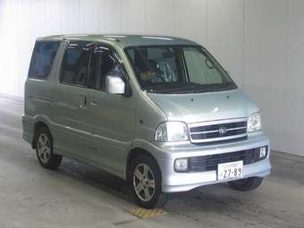 2004 Daihatsu ATRAI7 Pics