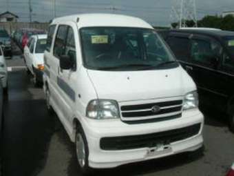 2004 Daihatsu ATRAI7 Photos