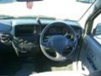 2004 Daihatsu ATRAI7 For Sale