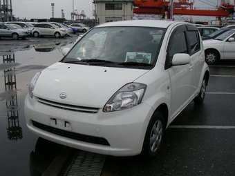 2004 Daihatsu Boon Pictures