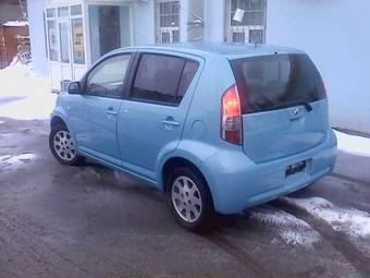 2004 Daihatsu Boon Photos