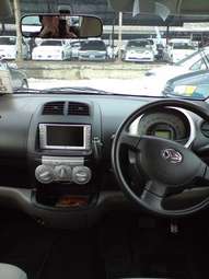 2005 Daihatsu Boon Photos