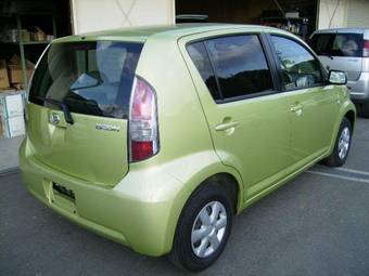 2005 Daihatsu Boon Photos