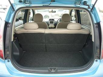 2005 Daihatsu Boon Photos