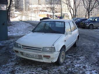 1986 Daihatsu Charade Pictures