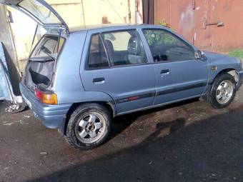 1990 Daihatsu Charade Images