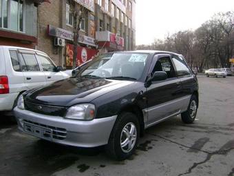 1996 Daihatsu Charade Pictures