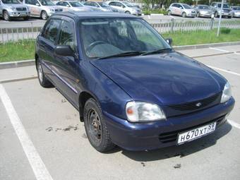 1998 Daihatsu Charade Pictures