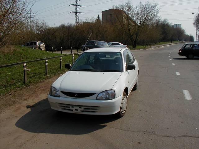 1999 Daihatsu Charade