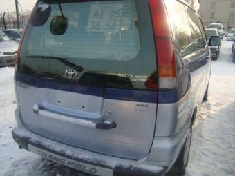 1998 Daihatsu Delta Wagon Pictures