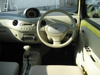 2006 Daihatsu Esse Pictures