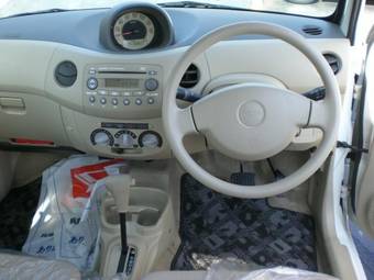 2007 Daihatsu Esse Pictures