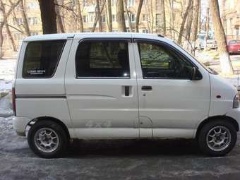 2000 Daihatsu Hijet