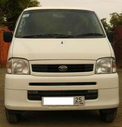 2001 Daihatsu Hijet Photos