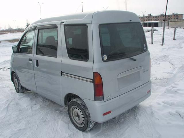 2002 Daihatsu Hijet