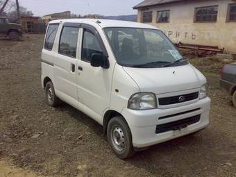 2002 Daihatsu Hijet Photos