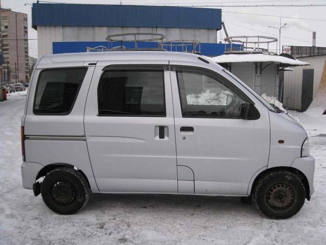 Daihatsu hijet 2003