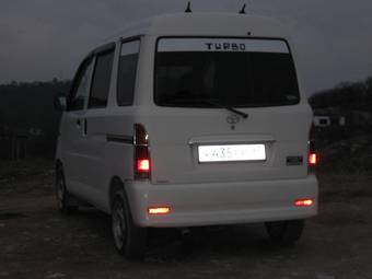 2003 Daihatsu Hijet Pictures