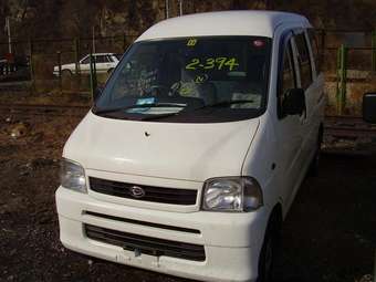 2004 Daihatsu Hijet Photos