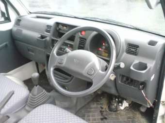 2006 Daihatsu Hijet Photos