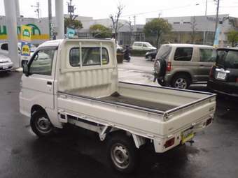 2006 Daihatsu Hijet Photos