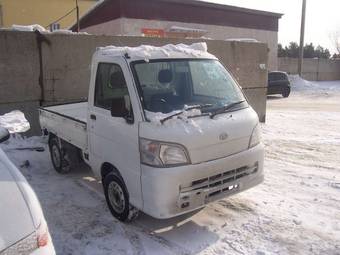 2011 Daihatsu Hijet Photos