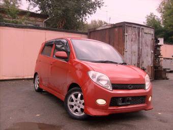 2002 Daihatsu Max Pictures