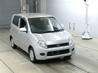 2002 Daihatsu Max Photos