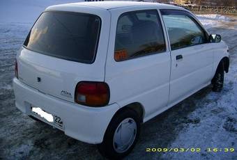 1997 Daihatsu Mira Photos