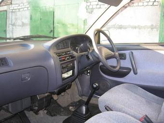 1997 Daihatsu Mira Pictures