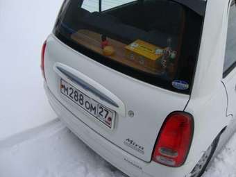 2002 Daihatsu Mira Pictures