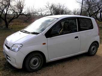 2003 Daihatsu Mira