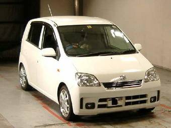 2003 Daihatsu Mira Pictures