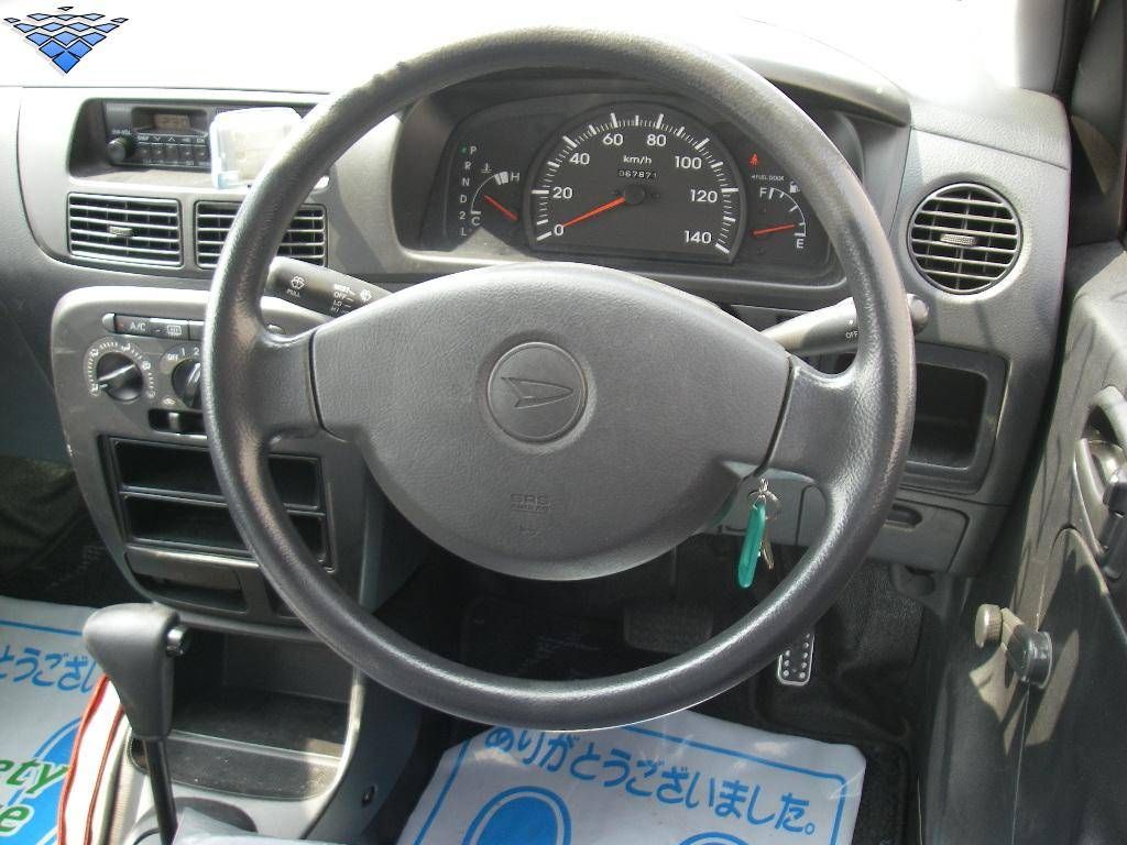 2004 Daihatsu Mira