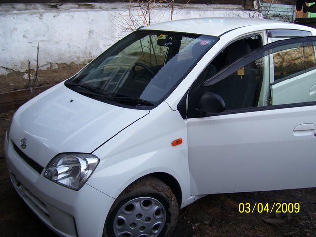 2004 Daihatsu Mira