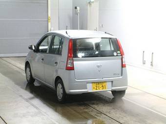 2004 Daihatsu Mira Photos