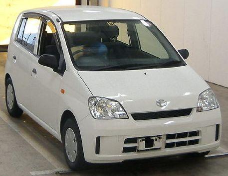 Daihatsu mira 2004