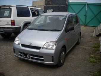 2004 Daihatsu Mira Photos