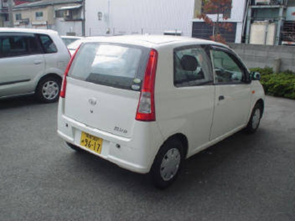 2005 Daihatsu Mira