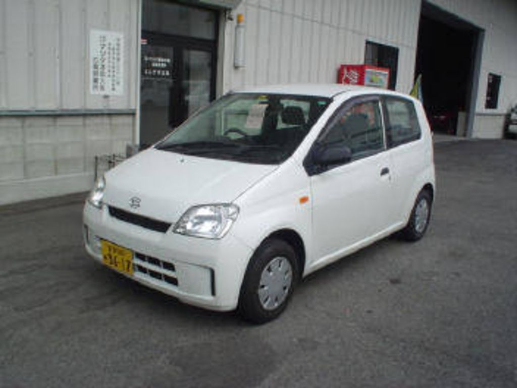 2005 Daihatsu Mira