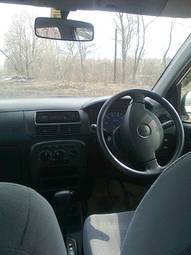 2005 Daihatsu Mira Pictures