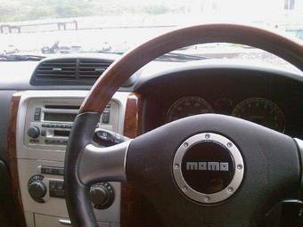 2005 Daihatsu Mira Photos