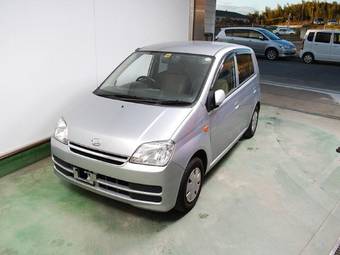 2006 Daihatsu Mira Photos