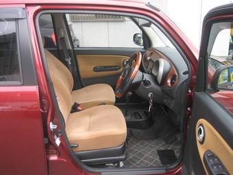 2007 Daihatsu Mira Pictures