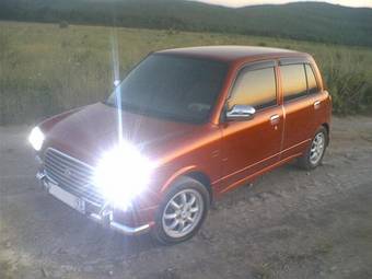 2002 Daihatsu Mira Gino Pictures