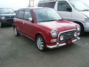 2004 Daihatsu Mira Gino For Sale