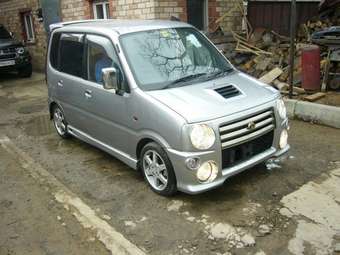 2001 Daihatsu Move Pics